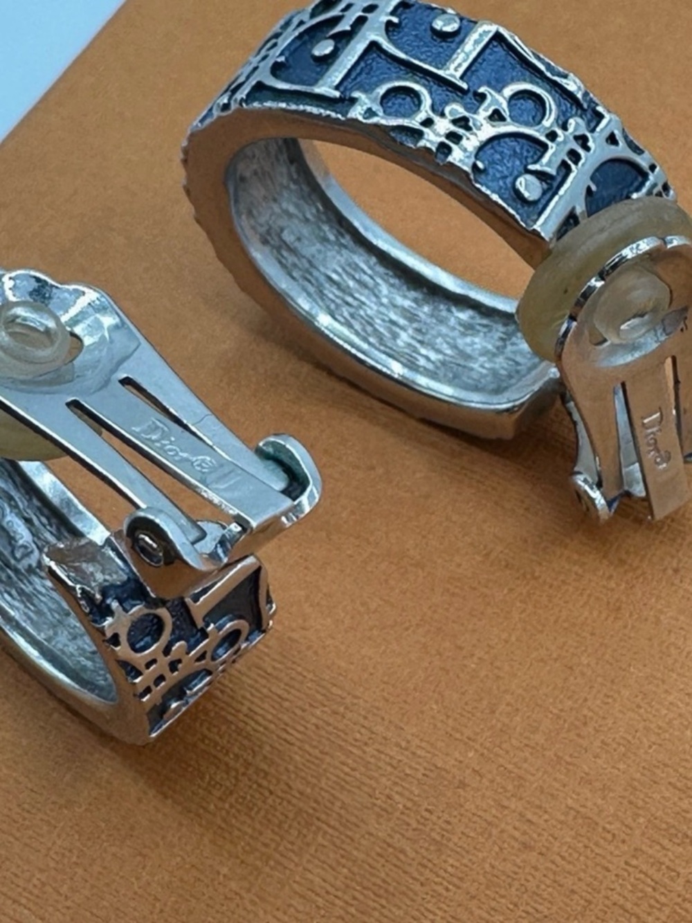 Dior Trotter Hoop Earrings - Picture 7 of 9